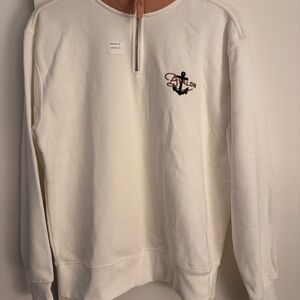 Super cute Avalon Sweatshirt!